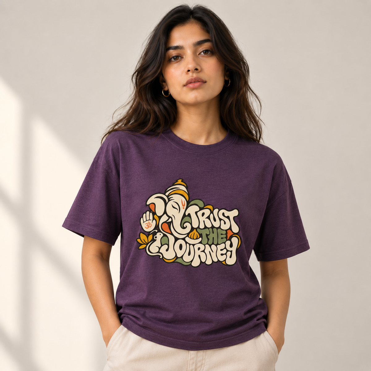 Trust _ Unisex fit – relaxed - Divine